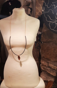 Collana lunga bronzo e plastica STILLA