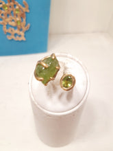 将图片加载到图库查看器，Anello bronzo, Olivina verde e peridoto sfaccettato