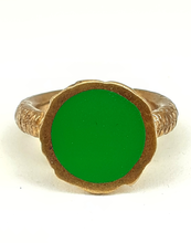 Carica l&#39;immagine nel visualizzatore di Gallery, Anello  bronzo e smalto/enamel VERDE SCURO